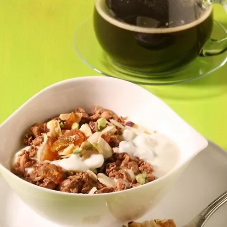 Acrobatic לינה וארוחת בוקר *